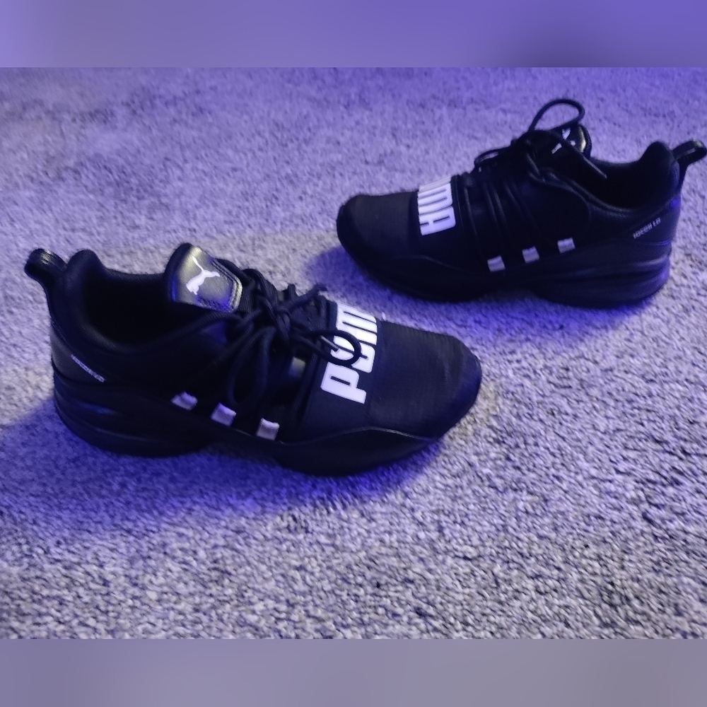 Puma sneakers - Picture 2 of 14
